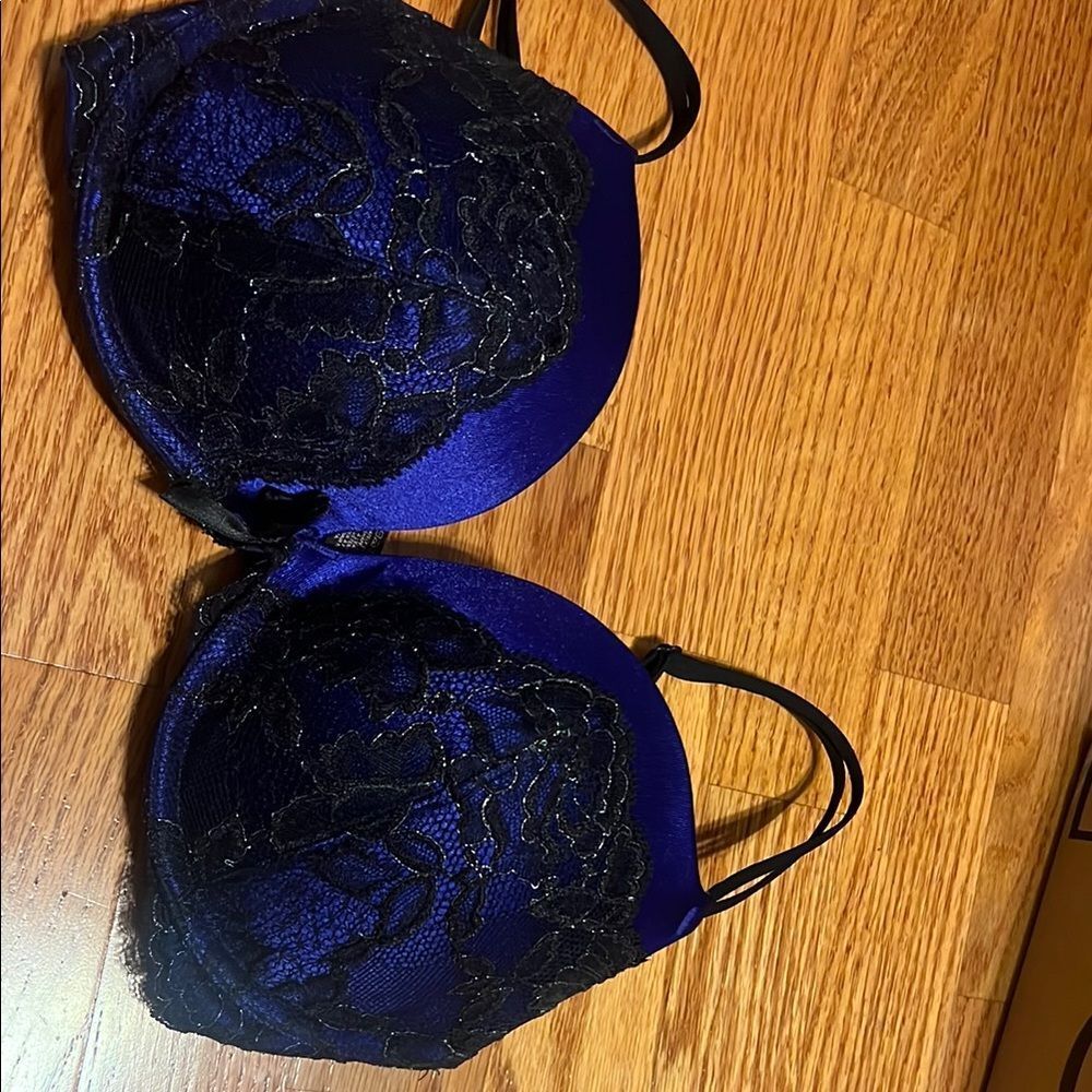 Elegant Black and Purple Lace Bra